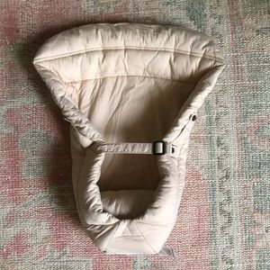 Ergo baby infant insert